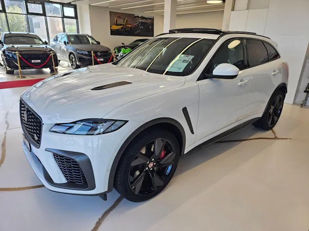 Jaguar F-Pace 5.0 V8 SVR P550 AWD