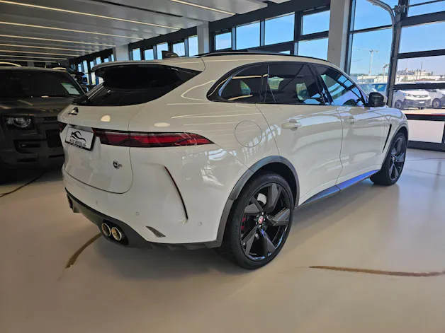 Jaguar F-Pace 5.0 V8 SVR P550 AWD