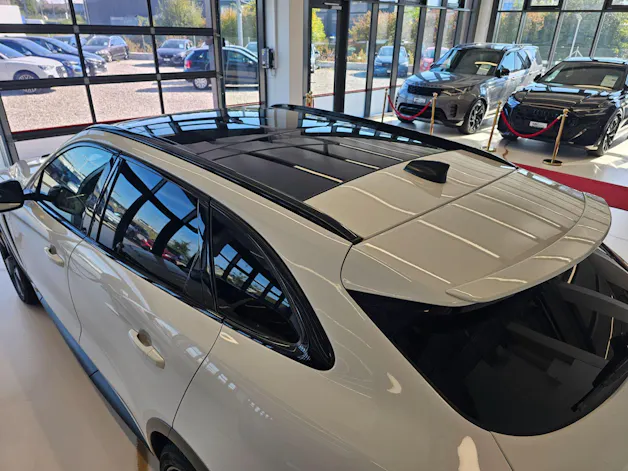 Jaguar F-Pace 5.0 V8 SVR P550 AWD