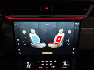 Jaguar F-Pace 5.0 V8 SVR P550 AWD