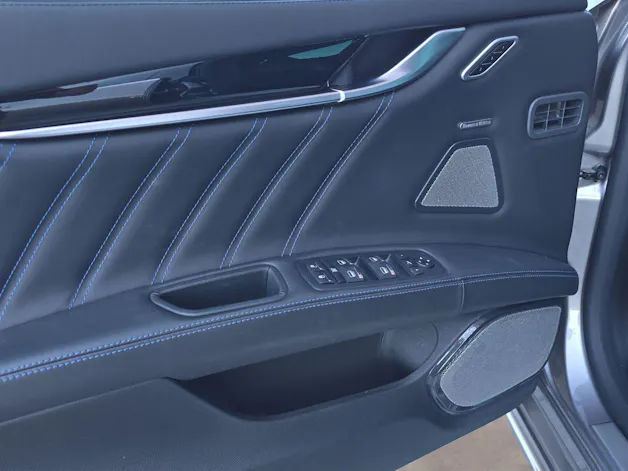 MASERATI Ghibli 2.0 Hybrid GranLusso Automatica