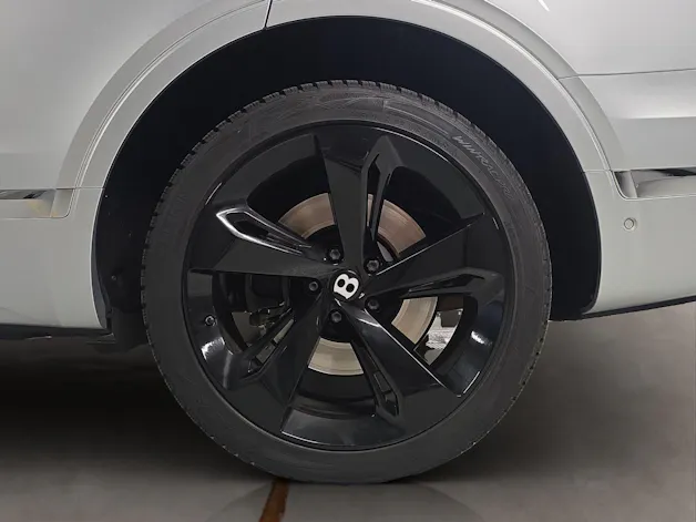 BENTLEY Bentayga W12