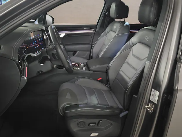 VW Touareg 3.0 TSI R-Line Tiptronic