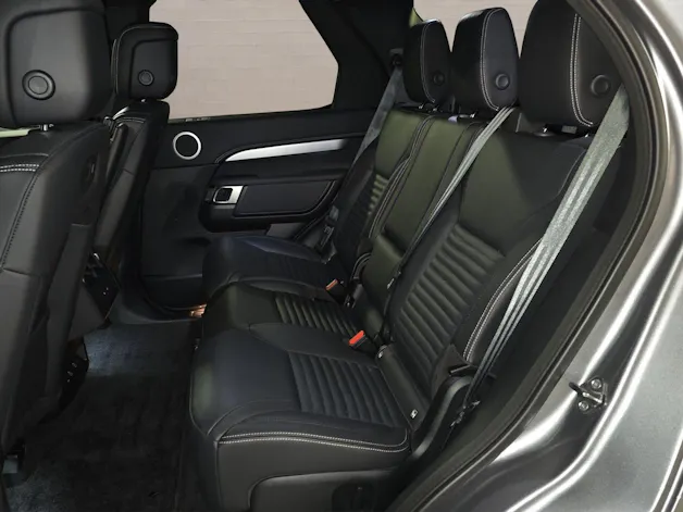 Land Rover Discovery 3.0D I6 350 Dynamic SE AWD Automatic