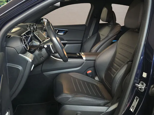 MERCEDES-BENZ GLC 300 GLC Coupé 300 de AMG Line 4Matic 9G-Tronic CH-Fahrzeug