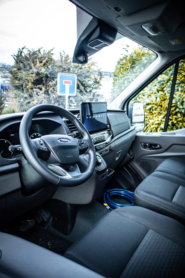 FORD E-Transit Van 350 L3H2 67kWh Trend