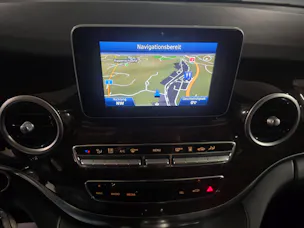 MERCEDES-BENZ V 250 d Avantgarde lang 4Matic 7G-Tronic
