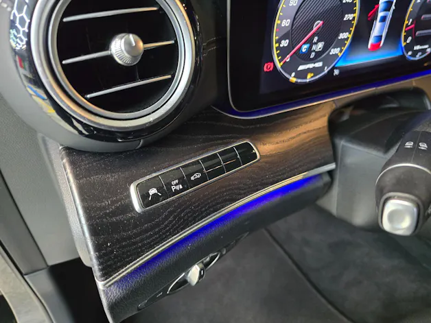 MERCEDES-BENZ E 63 AMG S 4Matic Speedshift MCT