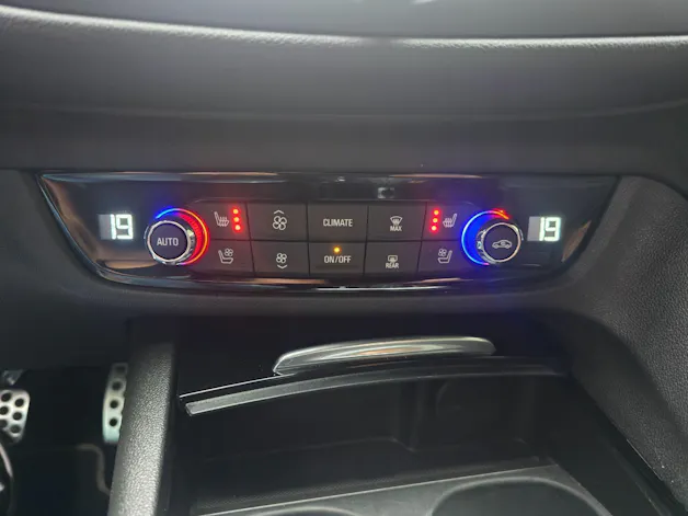 OPEL Insignia 2.0 T Sports Tourer GSi Automatic
