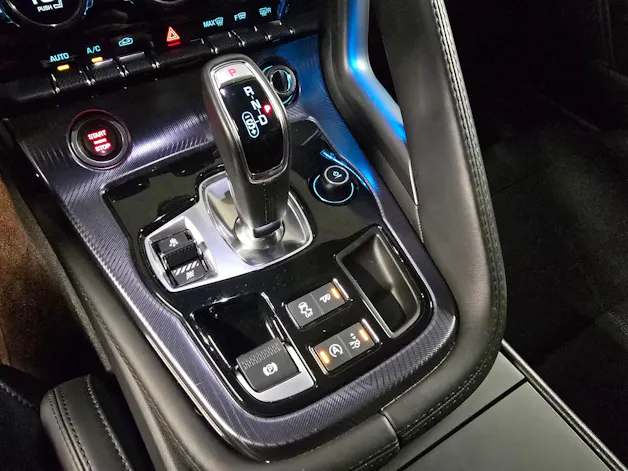 Jaguar F-Type Coupé 5.0 V8 R-Dynamic Automatik AWD