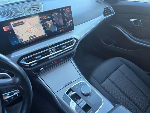 BMW 320 d xDrive 48V Touring Steptronic