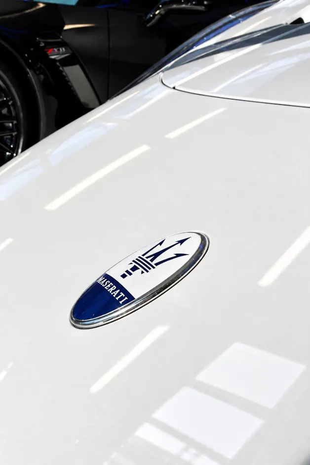 MASERATI MC20 MC 20 CH-Fahrzeug
