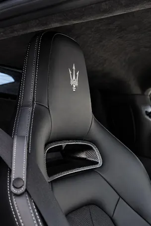 MASERATI MC20 MC 20 CH-Fahrzeug