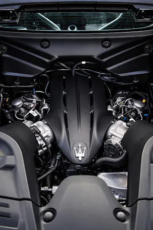 MASERATI MC20 MC 20 CH-Fahrzeug
