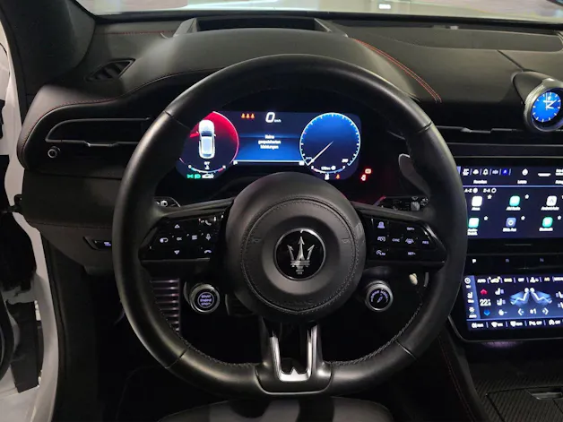 MASERATI Grecale 3.0 Trofeo Automatica