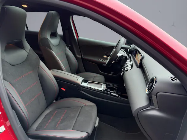 MERCEDES-BENZ A-Klasse W177 A 220 AMG Line 4m
