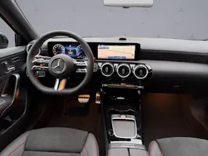 MERCEDES-BENZ A-Klasse W177 A 220 AMG Line 4m