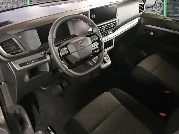 Toyota PROACE Verso L2 2.2 D Trend