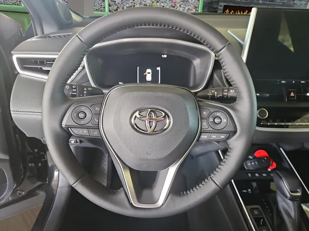 Toyota Corolla Cross 2.0 HSD Premium AWD-i
