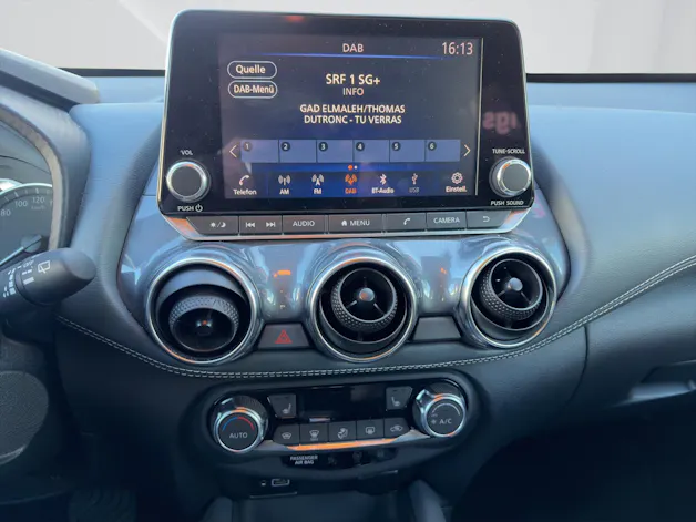 NISSAN Juke 1.0 DIG-T N-Connecta AT