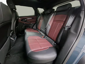 https://vehicle.imgix.net/4532439/c66aeeae-886a-4abd-afdf-51c4a689f314.jpg