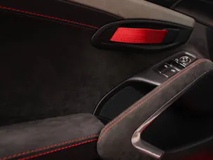 PORSCHE Cayman GT4