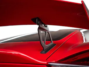 PORSCHE Cayman GT4