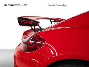 PORSCHE Cayman GT4
