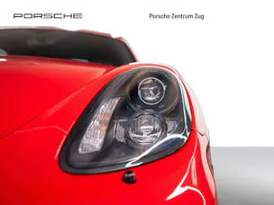 PORSCHE Cayman GT4