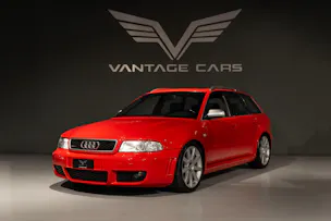 AUDI RS4 Avant 2.7 V6 Biturbo quattro