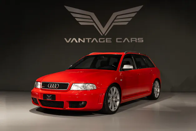 AUDI RS4 Avant 2.7 V6 Biturbo quattro
