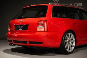AUDI RS4 Avant 2.7 V6 Biturbo quattro