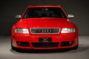 AUDI RS4 Avant 2.7 V6 Biturbo quattro