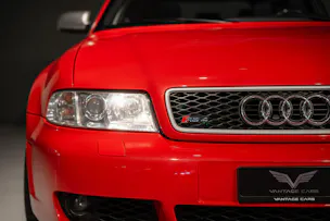 AUDI RS4 Avant 2.7 V6 Biturbo quattro