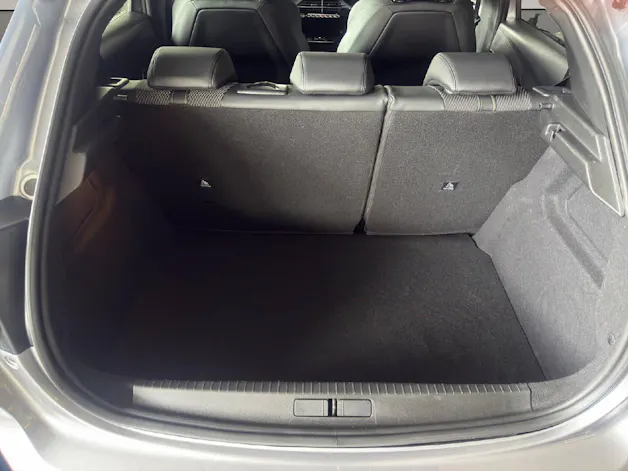 PEUGEOT 208 1.2 Hybrid 145 PS GT