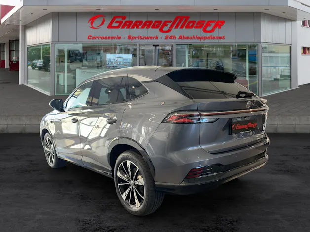 MG HS 1.5 Hybrid Luxury