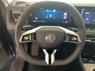 MG HS 1.5 Hybrid Luxury