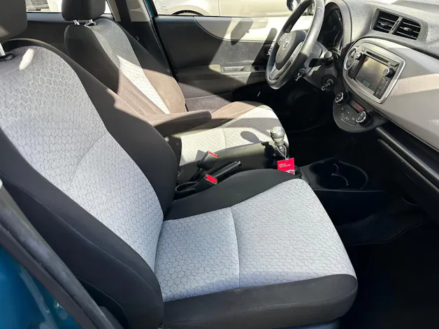 Toyota Yaris 1.33 VVT-i Sol