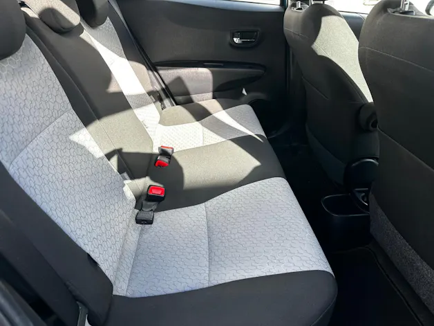 Toyota Yaris 1.33 VVT-i Sol
