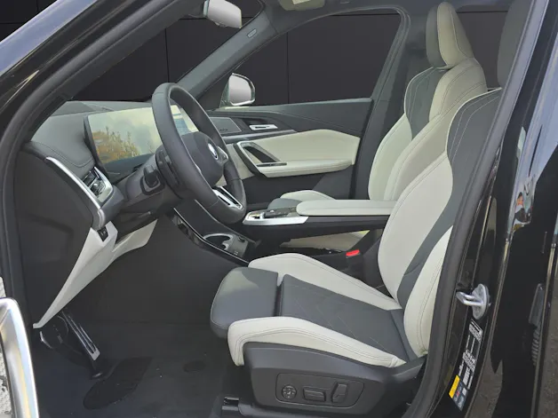 BMW iX1 xDrive30