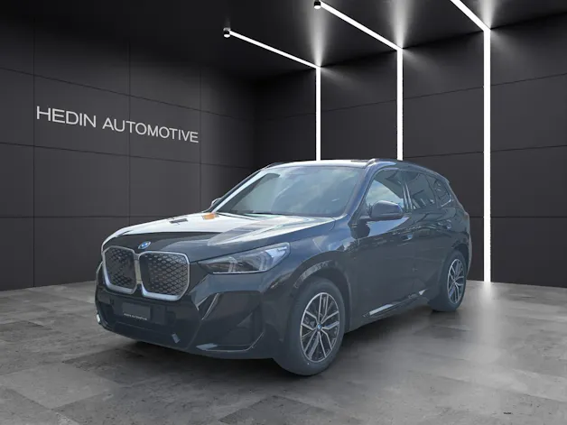 BMW iX1 xDrive30
