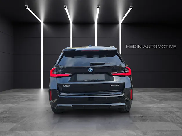 BMW iX1 xDrive30