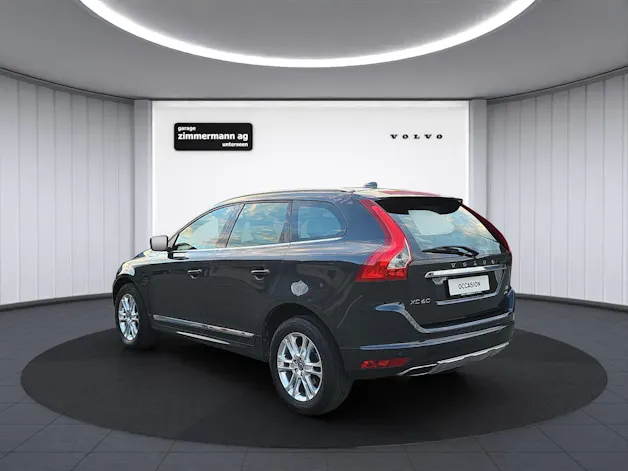 VOLVO XC60 2.4 D5 Summum AWD