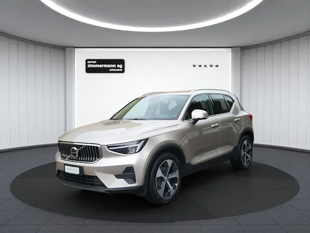 VOLVO XC40 2.0 B4 MH Plus Bright AWD