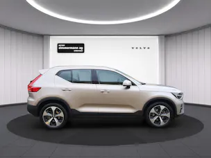 VOLVO XC40 2.0 B4 MH Plus Bright AWD