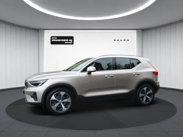 VOLVO XC40 2.0 B4 MH Plus Bright AWD