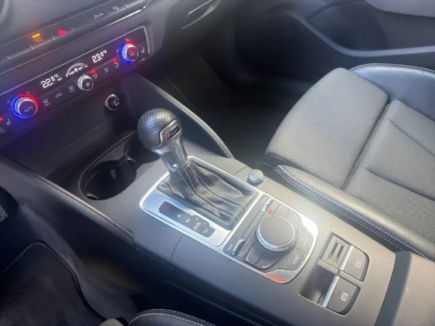 AUDI A3 Sportback 1.8 T FSI S-Line qu. S-Tr.