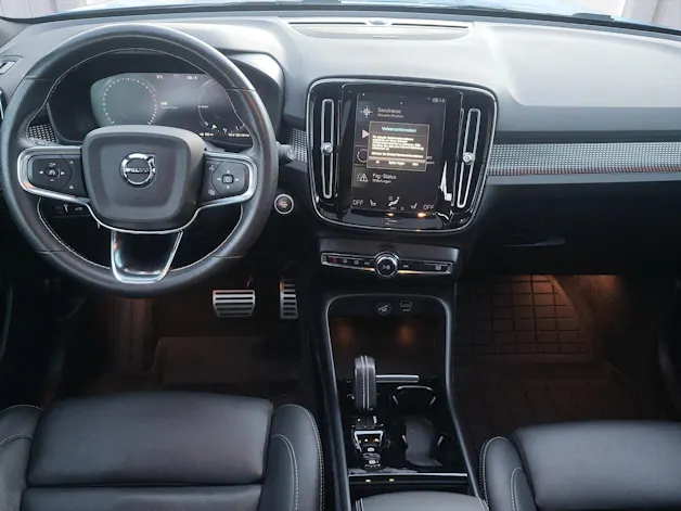 VOLVO XC40 1.5 T5 PiH R-Design FWD
