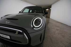 Fahrzeugbild MINI F56 Cooper SE