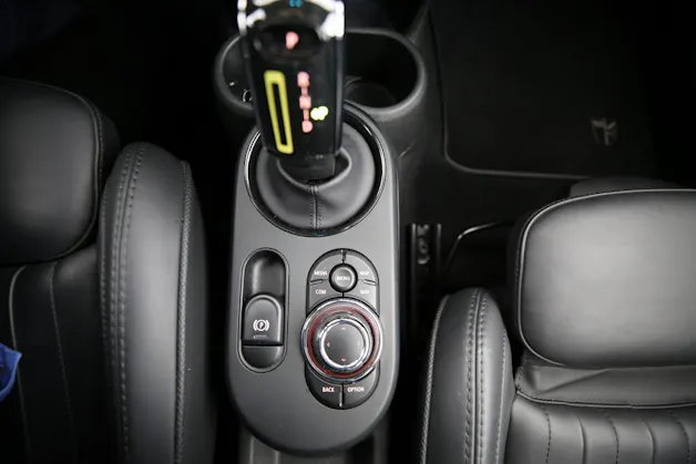 MINI F56 Cooper SE